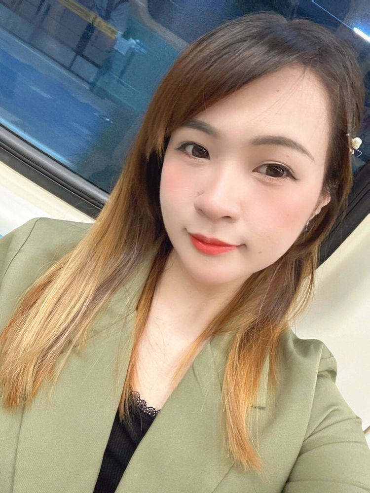 [動態] Nia 台北27歲女 - 自從被白嫖後，情緒非常低落，甚至自我懷疑是否是自己太差勁